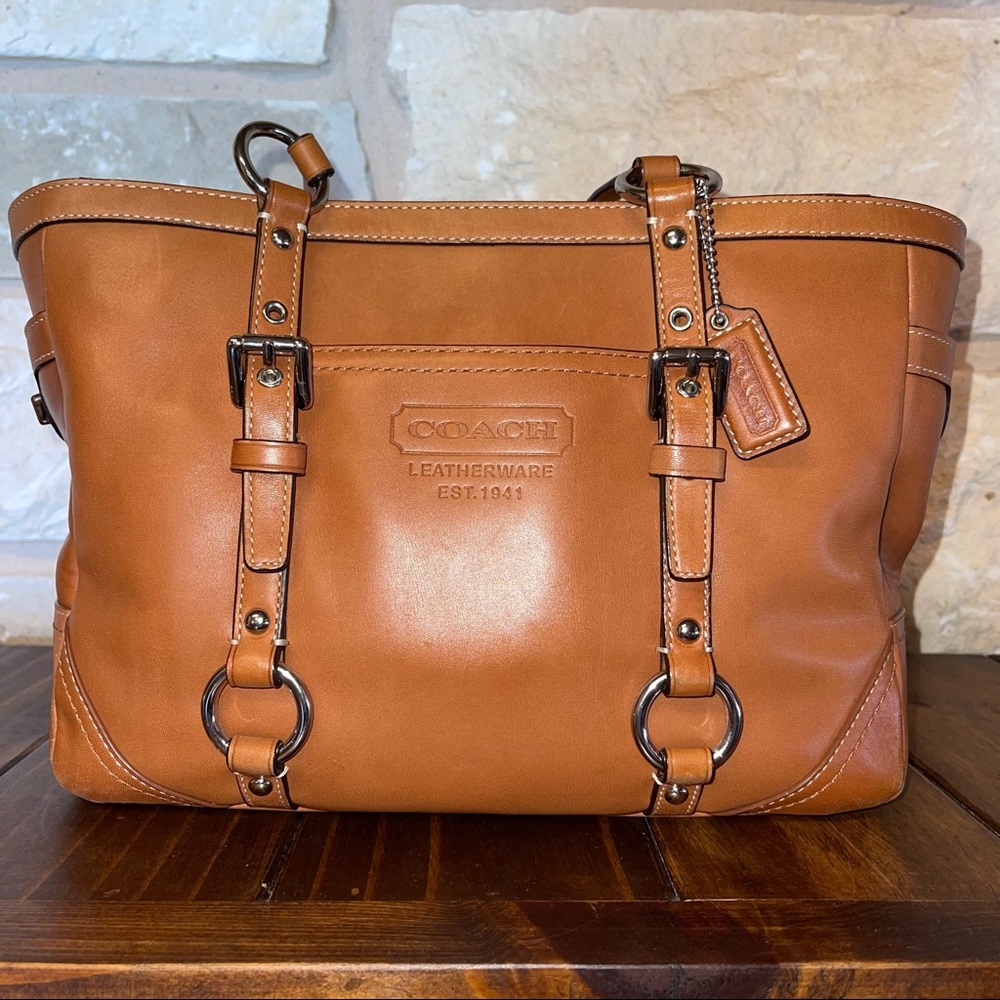 Coach East West Gallery Tote - glove tanned leather F12343